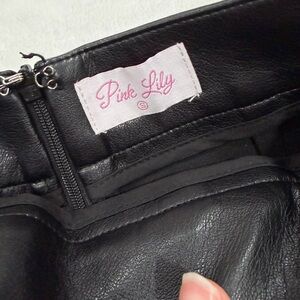 Pink Lily Elegant Black Leather Skirt